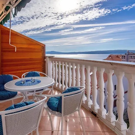 Gorgeous In With Kitchen Crikvenica