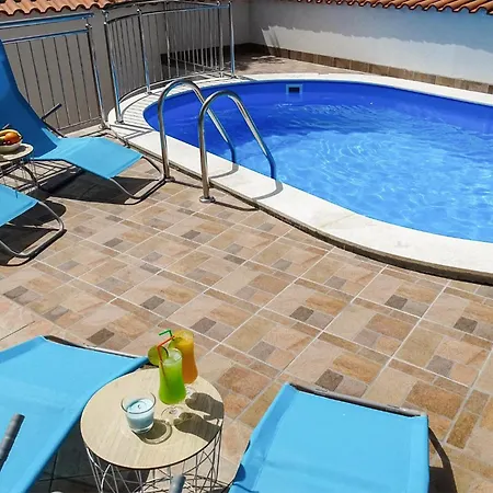 Gorgeous In With Kitchen Crikvenica