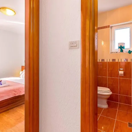 Gorgeous In With Kitchen Apartment Crikvenica
